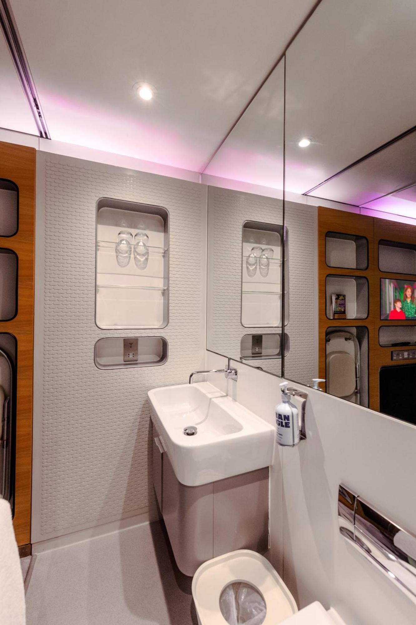 Yotelair London Gatwick Airport Horley Buitenkant foto